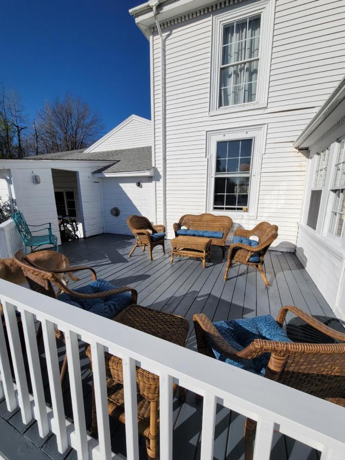Yardarm Motel Searsport Exteriör bild