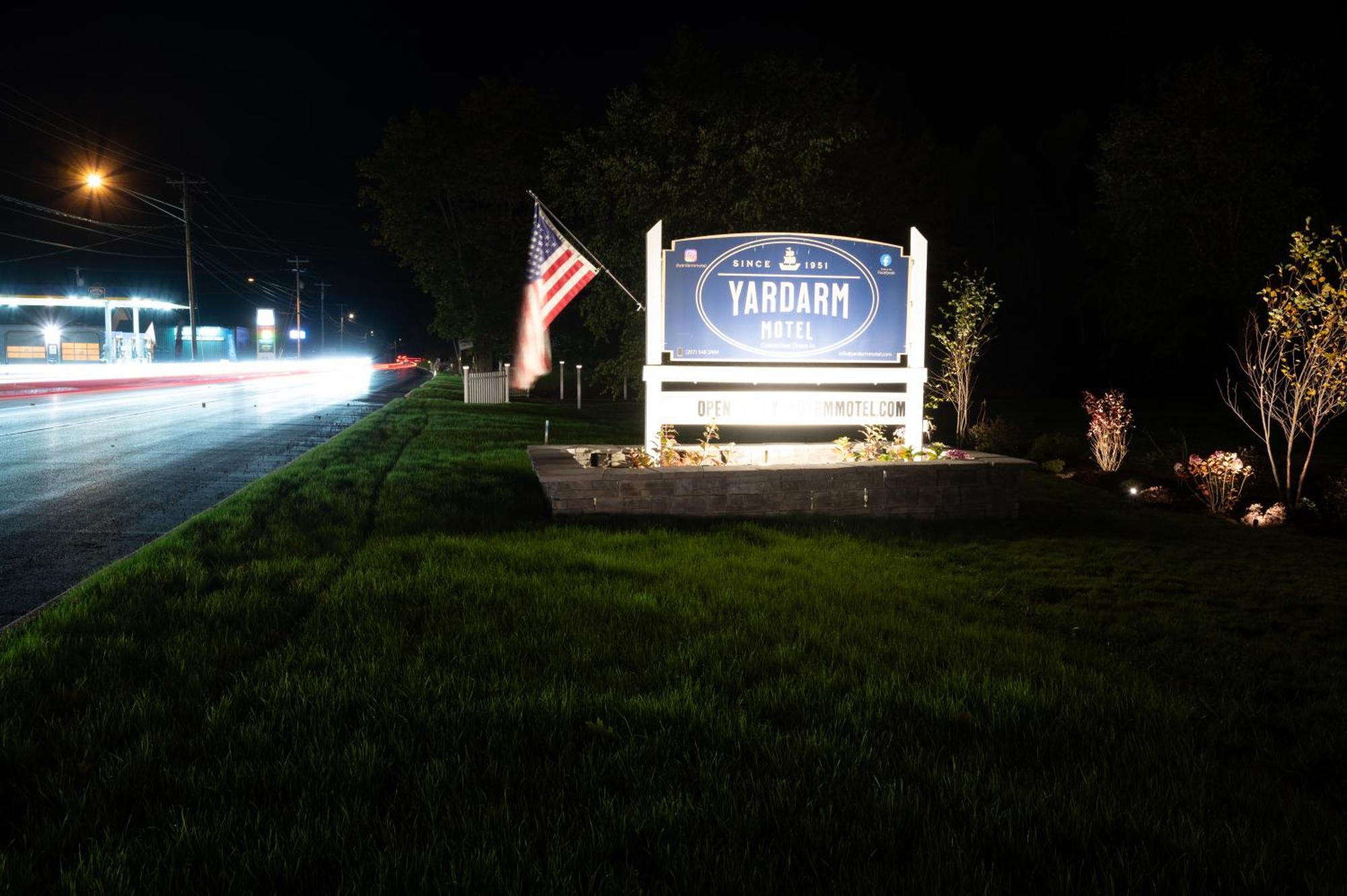Yardarm Motel Searsport Exteriör bild