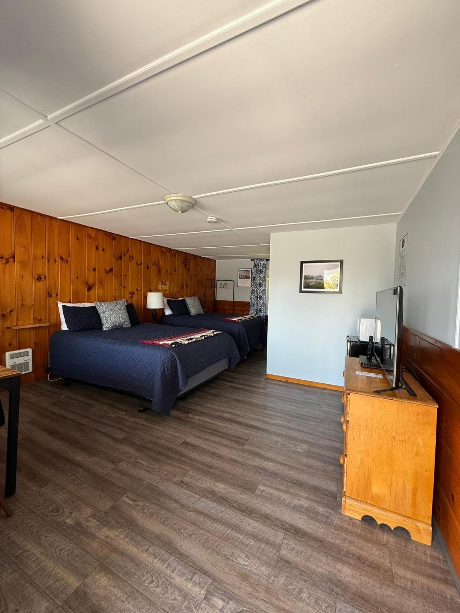 Yardarm Motel Searsport Exteriör bild