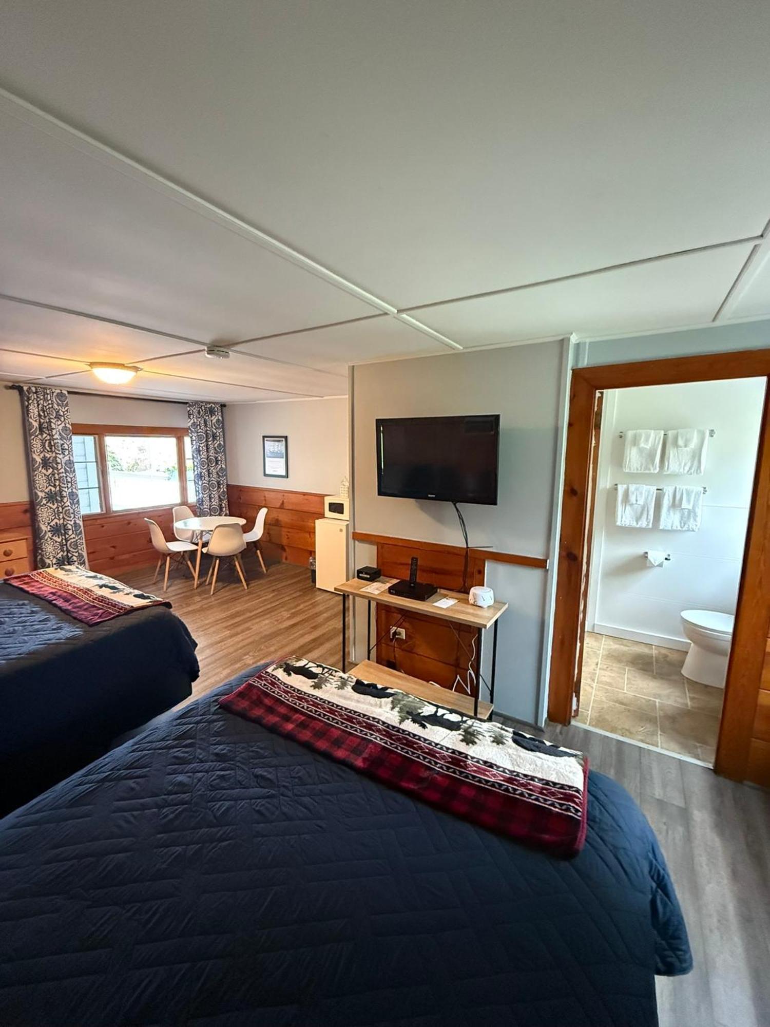Yardarm Motel Searsport Exteriör bild